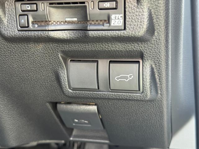 カローラクロス ハイブリッド Z 【改モデル!即納!!】パノラミックビューモニター! ブラインドスポットモニター! ハンズフリーパワーバッグドア シートヒーター1 ベンチレーション 10.5インチディスプレイオーディオ フルセグTV!(52枚目)