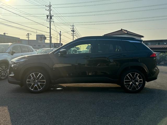 カローラクロス ハイブリッド　Ｚ　【パノラマルーフ！パノラミックビューモニター！】　アドバンストパーク　１０．５インチディスプレイオーディオ　ハンズフリーパワーバッグドア　ブラインドスポットモニター　ベンチレーション　ＡＣ１００Ｖ電源（7枚目）