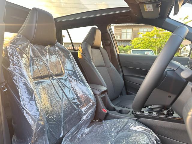 カローラクロス ハイブリッド　Ｚ　【パノラマルーフ！パノラミックビューモニター！】　アドバンストパーク　１０．５インチディスプレイオーディオ　ハンズフリーパワーバッグドア　ブラインドスポットモニター　ベンチレーション　ＡＣ１００Ｖ電源（71枚目）