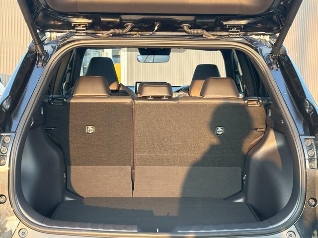 カローラクロス ハイブリッド　Ｚ　【パノラマルーフ！パノラミックビューモニター！】　アドバンストパーク　１０．５インチディスプレイオーディオ　ハンズフリーパワーバッグドア　ブラインドスポットモニター　ベンチレーション　ＡＣ１００Ｖ電源（78枚目）