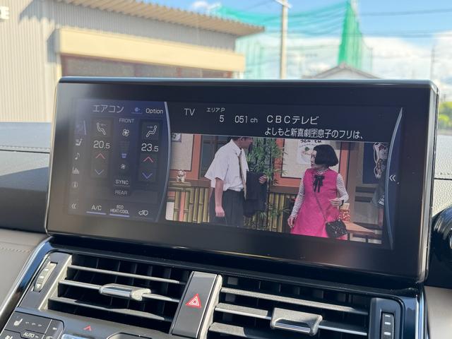 ランドクルーザー ＺＸ　【リアエンターテインメントシステム！パノラミックビューモニター！】クールＢＯＸ　ＪＢＬサウンドシステム　リアデフロック　タイヤ空気圧センサー　ブラックルーフレール　モデリスタエアロ　サンルーフ　ＢＳＭ（46枚目）