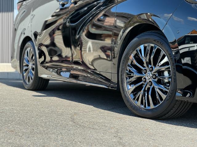 ヴェルファイアハイブリッド Ｚ　プレミア　【ローン２．９％〜！！１３．２インチ後席モニター！！】デジタルミラー　左右独立ムーンルーフ　１４インチＤＡ　ヘッドアップディスプレイ　プレミアムナッパレザーサンセットブラウン内装　トヨタチームメイト！（19枚目）