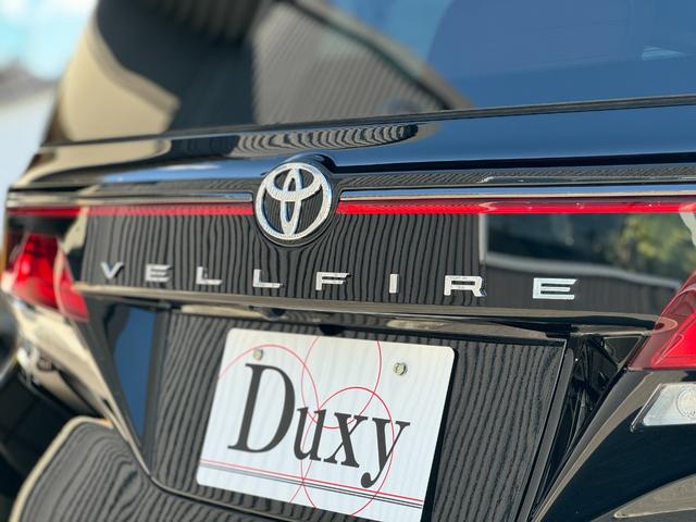 ヴェルファイアハイブリッド Ｚ　プレミア　【ローン２．９％〜！！１３．２インチ後席モニター！！】デジタルミラー　左右独立ムーンルーフ　１４インチＤＡ　ヘッドアップディスプレイ　プレミアムナッパレザーサンセットブラウン内装　トヨタチームメイト！（31枚目）