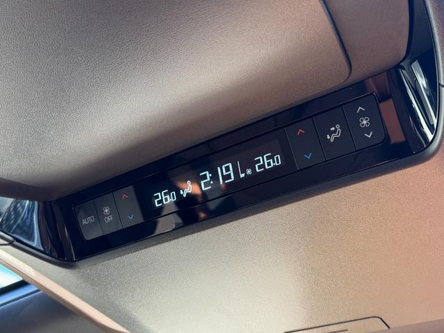 ヴェルファイアハイブリッド Ｚ　プレミア　【ローン２．９％〜！！１３．２インチ後席モニター！！】デジタルミラー　左右独立ムーンルーフ　１４インチＤＡ　ヘッドアップディスプレイ　プレミアムナッパレザーサンセットブラウン内装　トヨタチームメイト！（69枚目）