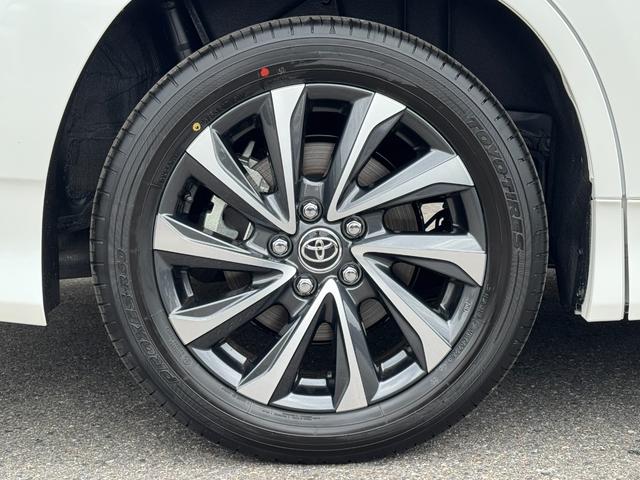 ヴォクシー ハイブリッドＳ－Ｚ　【パノラミックビューモニター！快適利便パッケージＨｉ】１０．５インチディスプレイオーディオ　三眼ＬＥＤヘッドライト　ＨＵＤ　デジタルインナーミラー　スペアタイヤ　ＣＤ／ＤＶＤデッキ　アドバンストパーク（34枚目）