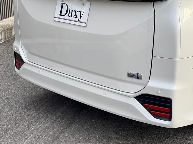 ヴォクシー ハイブリッドＳ－Ｚ　【１３．２インチフリップダウンモニター！トヨタチームメイト！】１０．５インチディスプレイオーディオ　快適利便パッケージＨｉ　ＡＣ１００Ｖ電源　両側パワースライドドア　ブラインドスポットモニター　ＥＴＣ（28枚目）