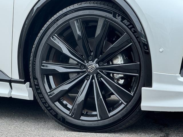 クラウンスポーツ Ｚ　【パノラマルーフ！モデリスタフルエアロ！】ミラーガーニッシュ　パノラミックビューモニター　アドバンスドパーク　ブラインドスポットモニター　ヘッドアップディスプレイ　デジタルインナーミラー　ブラウン内装（19枚目）