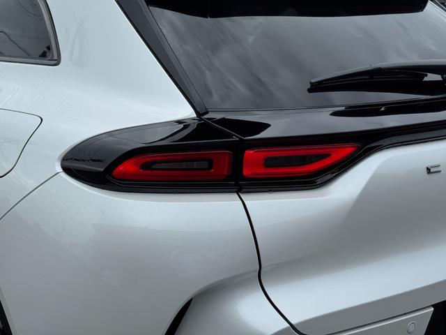 クラウンスポーツ Ｚ　【パノラマルーフ！モデリスタフルエアロ！】ミラーガーニッシュ　パノラミックビューモニター　アドバンスドパーク　ブラインドスポットモニター　ヘッドアップディスプレイ　デジタルインナーミラー　ブラウン内装（36枚目）