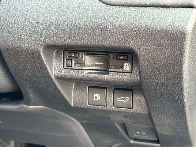 クラウンスポーツ Ｚ　【パノラマルーフ！モデリスタフルエアロ！】ミラーガーニッシュ　パノラミックビューモニター　アドバンスドパーク　ブラインドスポットモニター　ヘッドアップディスプレイ　デジタルインナーミラー　ブラウン内装（54枚目）