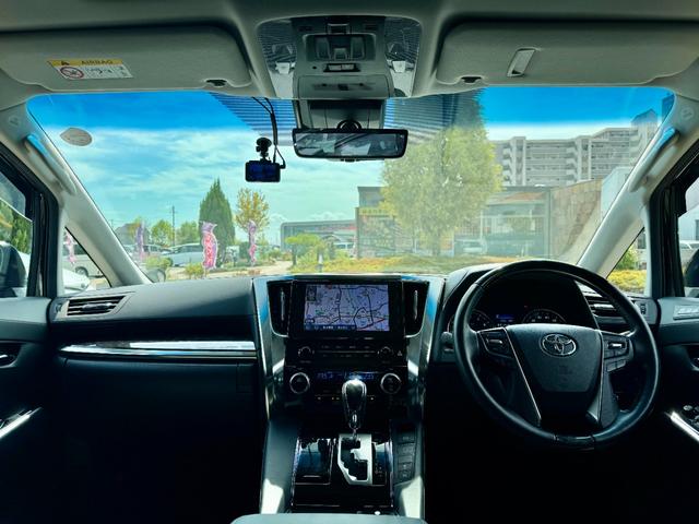アルファード 2.5S Cパッケージ 【モデリスタフルエアロ!!ツインムーンルーフ!!】 純正ディスプレイオーディオ! ナビキット フルセグTV 後席モニター ETC2.0 デジタルインナーミラー CD/DVDデッキ スペアタイヤ BSM(35枚目)