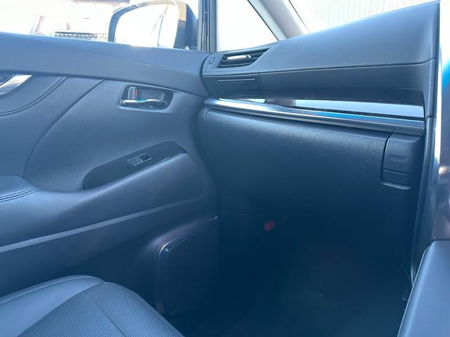 アルファード 2.5S Cパッケージ 【モデリスタフルエアロ!!ツインムーンルーフ!!】 純正ディスプレイオーディオ! ナビキット フルセグTV 後席モニター ETC2.0 デジタルインナーミラー CD/DVDデッキ スペアタイヤ BSM(53枚目)