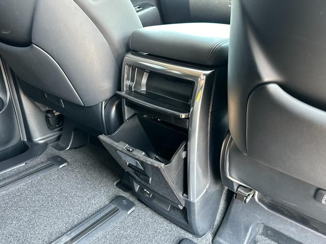 アルファード 2.5S Cパッケージ 【モデリスタフルエアロ!!ツインムーンルーフ!!】 純正ディスプレイオーディオ! ナビキット フルセグTV 後席モニター ETC2.0 デジタルインナーミラー CD/DVDデッキ スペアタイヤ BSM(72枚目)