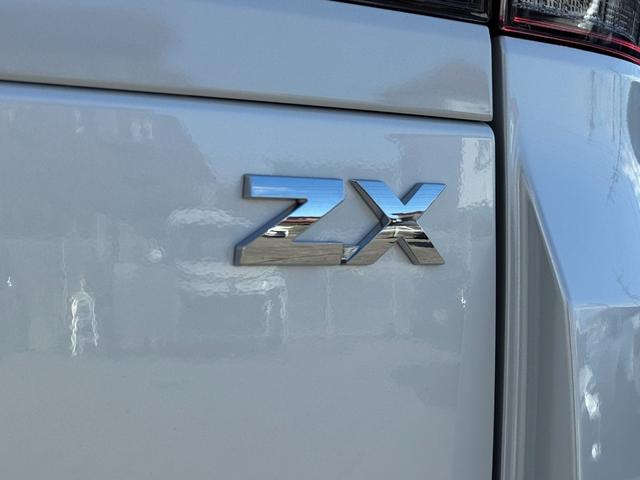 ランドクルーザー ＺＸ　【リアエンターテインメントシステム！パノラミックビューモニター！】クールＢＯＸ　ＪＢＬサウンドシステム　リアデフロック　タイヤ空気圧センサー　ブラックルーフレール　モデリスタエアロ　サンルーフ　ＢＳＭ（36枚目）