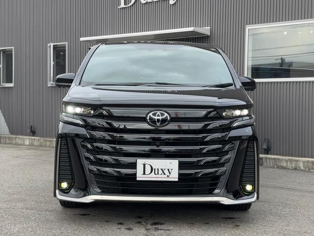 ヴェルファイアハイブリッド Ｚ　プレミア　【黄色フォグランプ！！トヨタチームメイト！】パノラミックビューモニター　デジタルインナーミラー　両側パワースライドドア　１４インチディスプレイオーディオ　ベンチレーション　シートヒーター　ＥＴＣ２．０（5枚目）