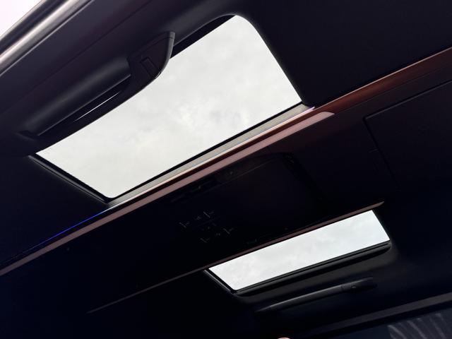 ヴェルファイアハイブリッド Ｚ　プレミア　【黄色フォグランプ！！トヨタチームメイト！】パノラミックビューモニター　デジタルインナーミラー　両側パワースライドドア　１４インチディスプレイオーディオ　ベンチレーション　シートヒーター　ＥＴＣ２．０（66枚目）