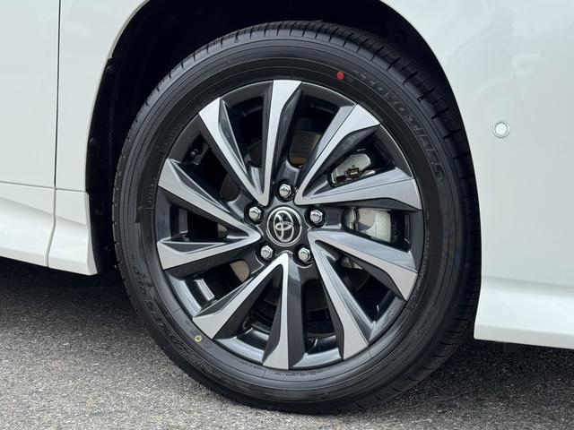 ヴォクシー ハイブリッドＳ－Ｚ　【パノラミックビューモニター！快適利便パッケージＨｉ】１０．５インチディスプレイオーディオ　三眼ＬＥＤヘッドライト　ＨＵＤ　デジタルインナーミラー　スペアタイヤ　ＣＤ／ＤＶＤデッキ　アドバンストパーク（20枚目）