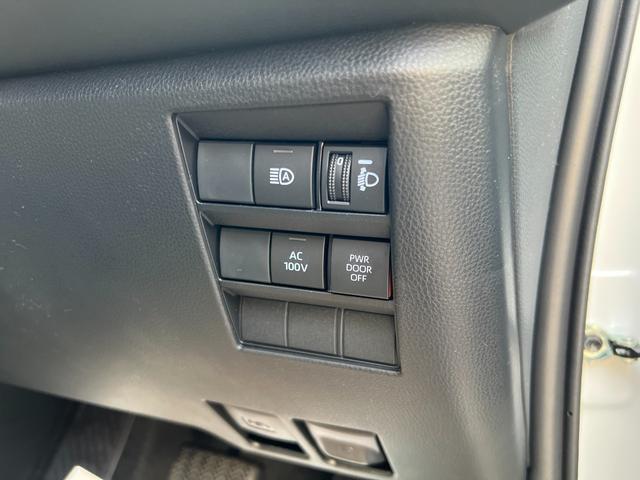 ヴォクシー ハイブリッドＳ－Ｚ　【１３．２インチフリップダウンモニター！トヨタチームメイト！】１０．５インチディスプレイオーディオ　快適利便パッケージＨｉ　ＡＣ１００Ｖ電源　両側パワースライドドア　ブラインドスポットモニター　ＥＴＣ（37枚目）