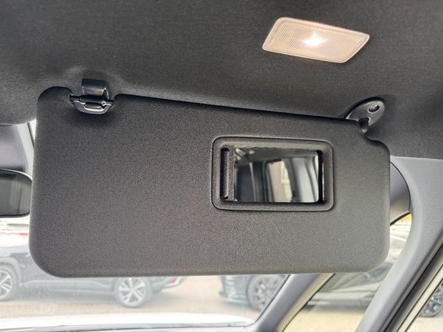 ヴォクシー ハイブリッドＳ－Ｚ　【１３．２インチフリップダウンモニター！トヨタチームメイト！】１０．５インチディスプレイオーディオ　快適利便パッケージＨｉ　ＡＣ１００Ｖ電源　両側パワースライドドア　ブラインドスポットモニター　ＥＴＣ（61枚目）