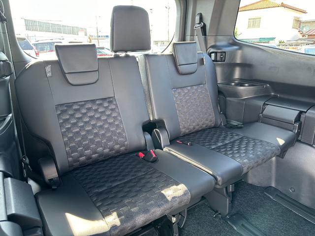 ヴォクシー ハイブリッドＳ－Ｚ　【１３．２インチフリップダウンモニター！トヨタチームメイト！】１０．５インチディスプレイオーディオ　快適利便パッケージＨｉ　ＡＣ１００Ｖ電源　両側パワースライドドア　ブラインドスポットモニター　ＥＴＣ（72枚目）