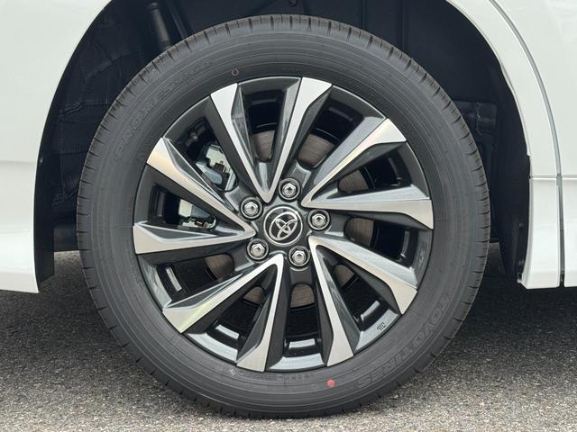 ヴォクシー ハイブリッドＳ－Ｚ　【改モデル！！快適利便パッケージＨｉ！！】１０．５インチディスプレイオーディオ　ＣＤ／ＤＶＤデッキ　三眼ＬＥＤヘッドライト　ユニバーサルステップ　ブラインドスポットモニター　オットマン　シートヒーター（35枚目）