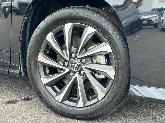 ヴォクシー ハイブリッドＳ－Ｚ　【ドライビングサポートパッケージ！快適利便パッケージＨｉ！】　１０．５ＤＡＰｌｕｓ　トヨタチームメイト　ブラインドスポットモニター　両側電動スライドドア　パノラミックビューモニター　アドバンスドパーク（17枚目）