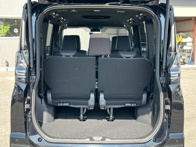 ヴォクシー ハイブリッドＳ－Ｚ　【ドライビングサポートパッケージ！快適利便パッケージＨｉ！】　１０．５ＤＡＰｌｕｓ　トヨタチームメイト　ブラインドスポットモニター　両側電動スライドドア　パノラミックビューモニター　アドバンスドパーク（75枚目）