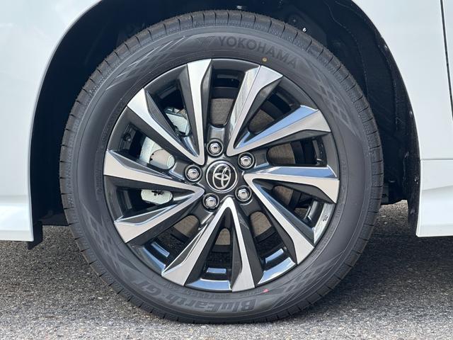 ヴォクシー ハイブリッドＳ－Ｚ　【２０２５年次改良モデル！アドバンスドドライブ】ブラインドスポットモニター　ヘッドアップディスプレイ　三眼ＬＥＤヘッドライト　シートヒーター　オットマン　両側パワースライドドア　快適利便パッケージＨｉ（35枚目）