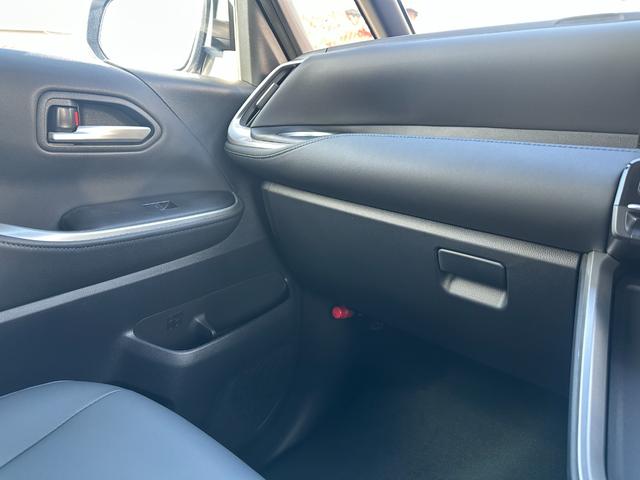 ヴォクシー ハイブリッドＳ－Ｚ　【２０２５年次改良モデル！アドバンスドドライブ】ブラインドスポットモニター　ヘッドアップディスプレイ　三眼ＬＥＤヘッドライト　シートヒーター　オットマン　両側パワースライドドア　快適利便パッケージＨｉ（62枚目）