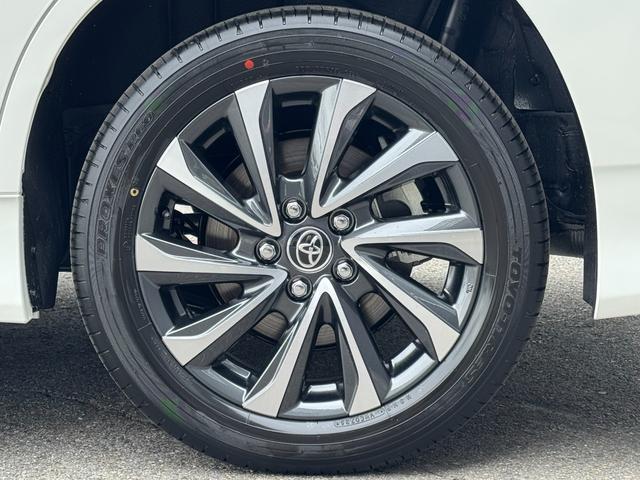 ヴォクシー ハイブリッドＳ－Ｚ　【パノラミックビューモニター！快適利便パッケージＨｉ】１０．５インチディスプレイオーディオ　三眼ＬＥＤヘッドライト　ＨＵＤ　デジタルインナーミラー　スペアタイヤ　ＣＤ／ＤＶＤデッキ　アドバンストパーク（36枚目）