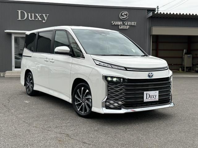 ヴォクシー 　【１０．５インチディスプレイオーディオＰｌｕｓ！！三眼ＬＥＤヘッドライト】　両側電動スライドドア　ＨＤＭＩ入力端子　フルセグＴＶ　クルーズコントロール　シートヒーター　ＣＤ／ＤＶＤデッキ　ＥＴＣ２．０（10枚目）