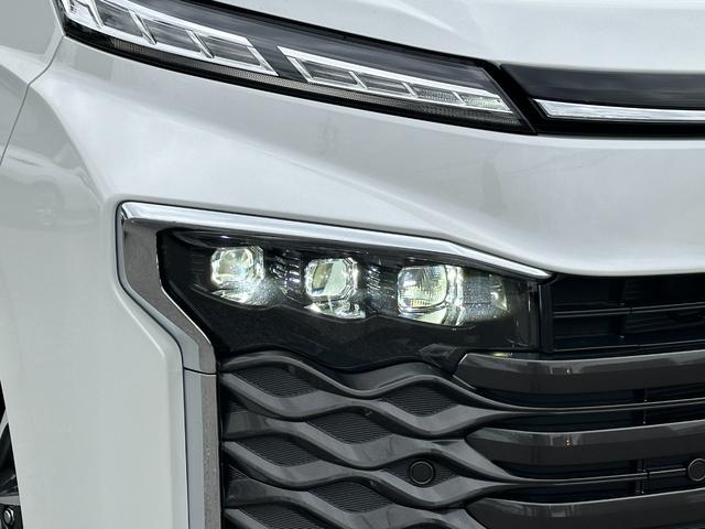 ヴォクシー 　【１０．５インチディスプレイオーディオＰｌｕｓ！！三眼ＬＥＤヘッドライト】　両側電動スライドドア　ＨＤＭＩ入力端子　フルセグＴＶ　クルーズコントロール　シートヒーター　ＣＤ／ＤＶＤデッキ　ＥＴＣ２．０（14枚目）