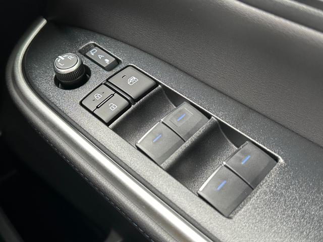 ヴォクシー 　【１０．５インチディスプレイオーディオＰｌｕｓ！！三眼ＬＥＤヘッドライト】　両側電動スライドドア　ＨＤＭＩ入力端子　フルセグＴＶ　クルーズコントロール　シートヒーター　ＣＤ／ＤＶＤデッキ　ＥＴＣ２．０（47枚目）