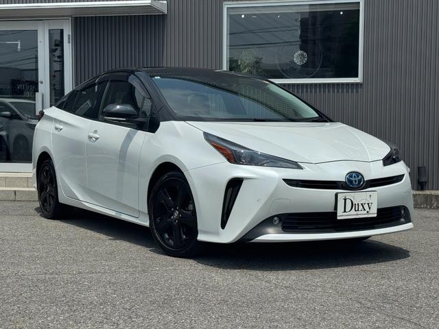 プリウス Ｓツーリングセレクション・ブラックエディション　【特別仕様車！ツートンカラー！！】純正８インチディスプレイオーディオ　両席シートヒーター　ドラレコ前後　クルーズコントロール　ＡＣ１００Ｖコンセント　トヨタセーフティセンス　パノラミックビューモニター（9枚目）