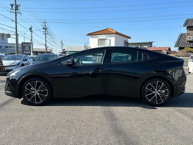 プリウス Ｚ　【１２．３インチディスプレイオーディオ！　デジタルインナーミラー！！】　ドラレコ前後　アドバンストパーク　パノラミックビューモニター　ベンチレーション　ワイヤレス充電　パワーバックドア　シートヒーター（7枚目）