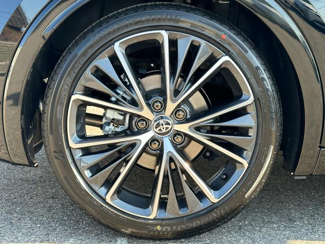 プリウス Ｚ　【１２．３インチディスプレイオーディオ！　デジタルインナーミラー！！】　ドラレコ前後　アドバンストパーク　パノラミックビューモニター　ベンチレーション　ワイヤレス充電　パワーバックドア　シートヒーター（34枚目）