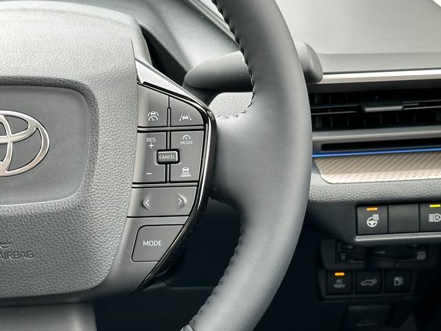 プリウス Ｚ　【１２．３インチディスプレイオーディオ！　デジタルインナーミラー！！】　ドラレコ前後　アドバンストパーク　パノラミックビューモニター　ベンチレーション　ワイヤレス充電　パワーバックドア　シートヒーター（42枚目）