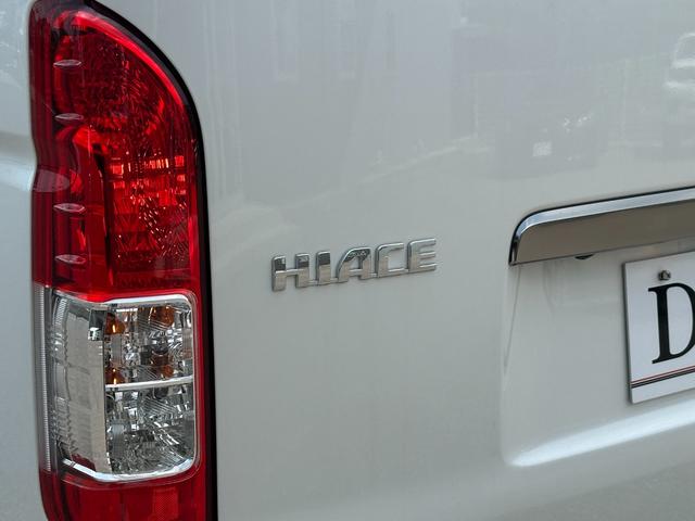 ハイエースバン ロングスーパーＧＬ　ダークプライムＳ　【即納！！特別仕様車！！】　２０周年限定スカッフプレート　パノラミックビューモニター　デジタルインナーミラー　両側パワースライドドア　レーンディパーチャーアラート　ＡＣ１００Ｖ電源　ハーフレザーシート（26枚目）