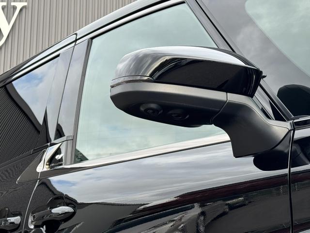 【パノラミックビューモニター】３６０度カメラも装着されております！車内のスイッチで切り替え可能です！リバース時には、自動でバックカメラと併用で映し出されますので、全周囲を確認しながら後退可能です！！！