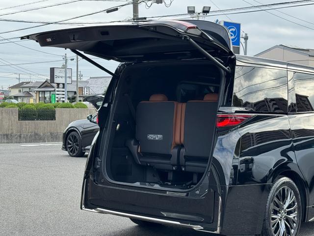 【黄色フォグランプ！！トヨタチームメイト！】パノラミックビューモニター　デジタルインナーミラー　両側パワースライドドア　１４インチディスプレイオーディオ　ベンチレーション　シートヒーター　ＥＴＣ２．０