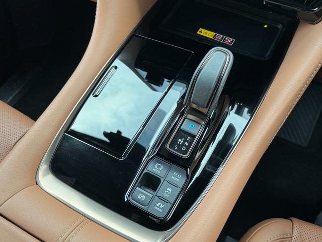 欲しいな！と思っていただいても、「遠くてなかなか行けない！」とか「仕事が忙しくてなかなか行けない！」。そんなお客様に！！！まずはご連絡下さい！遠隔でローン審査、ご購入プランの作成、ご契約も可能です！！