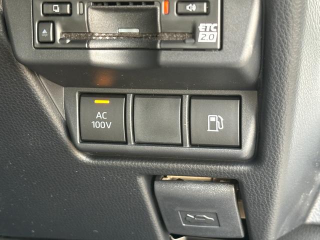 プリウス Ｇ　【ブラインドスポットモニター！！ＥＴＣ２．０！】８インチディスプレイオーディオ　ＡＣ１００Ｖ電源　トヨタセーフティセンス　エレクトロシフトマチック　電動パーキングブレーキ　全席オートウィンドウ　ＬＤＡ（47枚目）