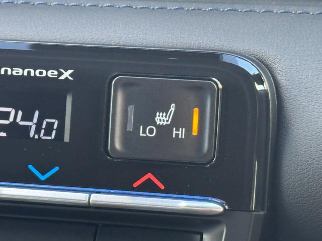 ヴォクシー ハイブリッドＳ－Ｚ　【快適利便パッケージＨｉ！！１０．５ディスプレイオーディオＰｌｕｓ！！】　トヨタチームメイト　ブラインドスポットモニター　両側電動パワースライドドア　ヘッドアップディスプレイ　デジタルインナーミラー（50枚目）