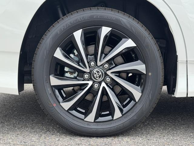 ノア ハイブリッドＳ－Ｚ　【１０．５インチディスプレイオーディオ！三眼ＬＥＤヘッドライト】デジタルインナーミラー　ヘッドアップディスプレイ　バックカメラ　アドバンストドライブ　後席シートヒーター　快適利便パッケージＨｉ　ＥＴＣ（34枚目）