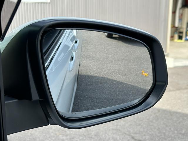 ノア ハイブリッドＳ－Ｚ　【１０．５インチディスプレイオーディオ！三眼ＬＥＤヘッドライト】デジタルインナーミラー　ヘッドアップディスプレイ　バックカメラ　アドバンストドライブ　後席シートヒーター　快適利便パッケージＨｉ　ＥＴＣ（37枚目）