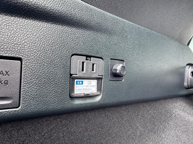 プリウス Ｓツーリングセレクション・ブラックエディション　【特別仕様車！ツートンカラー！！】純正８インチディスプレイオーディオ　両席シートヒーター　ドラレコ前後　クルーズコントロール　ＡＣ１００Ｖコンセント　トヨタセーフティセンス　パノラミックビューモニター（78枚目）