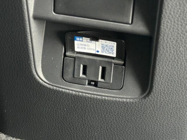 ヴォクシー 　【即納！１０．５インチディスプレイオーディオＰｌｕｓ！！】三眼ＬＥＤヘッド　両側電動スライドドア　ＨＤＭＩ入力端子　フルセグＴＶ　クルーズコントロール　シートヒーター　ＣＤ／ＤＶＤデッキ　ＥＴＣ２．０（72枚目）