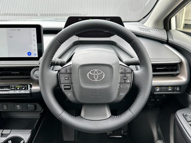 プリウス Ｚ　【１２．３インチディスプレイオーディオ！　デジタルインナーミラー！！】　ドラレコ前後　アドバンストパーク　パノラミックビューモニター　ベンチレーション　ワイヤレス充電　パワーバックドア　シートヒーター（40枚目）