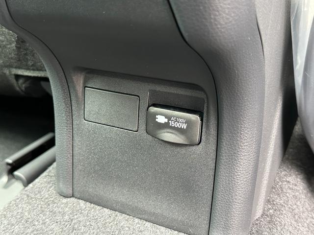 プリウス Ｚ　【１２．３インチディスプレイオーディオ！　デジタルインナーミラー！！】　ドラレコ前後　アドバンストパーク　パノラミックビューモニター　ベンチレーション　ワイヤレス充電　パワーバックドア　シートヒーター（74枚目）