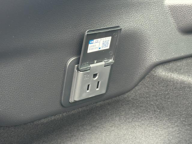 プリウス Ｚ　【１２．３インチディスプレイオーディオ！　デジタルインナーミラー！！】　ドラレコ前後　アドバンストパーク　パノラミックビューモニター　ベンチレーション　ワイヤレス充電　パワーバックドア　シートヒーター（80枚目）