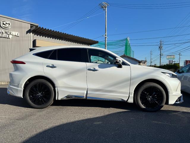 ハリアーハイブリッド Ｚ　レザーパッケージ・ナイトシェード　【調光パノラマルーフ！モデリスタエアロ！】１２．３インチディスプレイオーディオ　ＪＢＬサウンドシステム　ＡＣ１００Ｖ電源　１９インチアルミホイール　パノラミックビューモニター　ヘッドアップディスプレイ（7枚目）